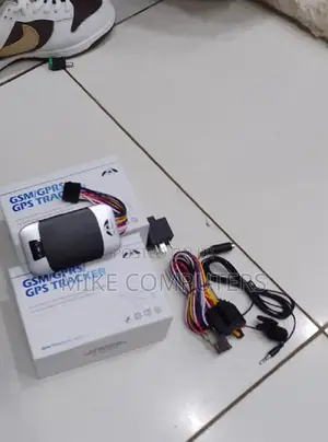 GPS Tracker Tk303 Remotely Cut Off Engine Power Car Tracker