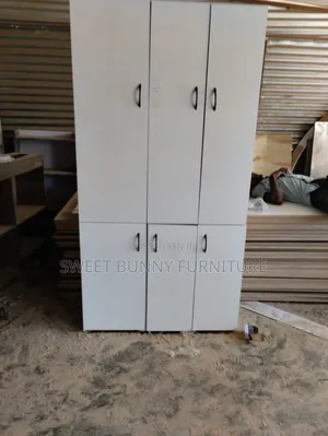 White Modern Wordrop