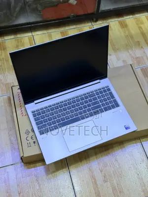 Laptop HP ZBook Firefly 16 G10 16GB Intel Core Ultra 7 SSD 1T