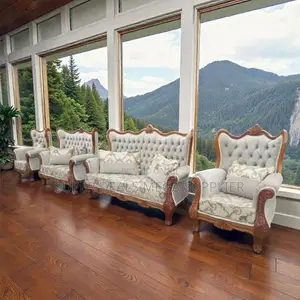 Hand Carving Antique Design 7 Seater Ex- Uk Luxury Sofa for Homes