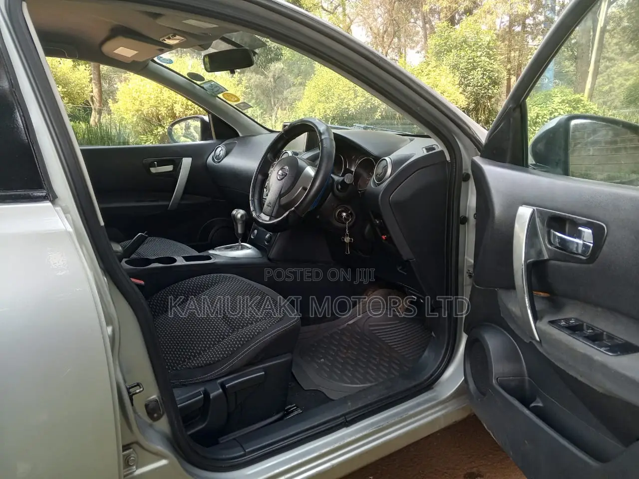 Nissan Dualis 2008 Gray