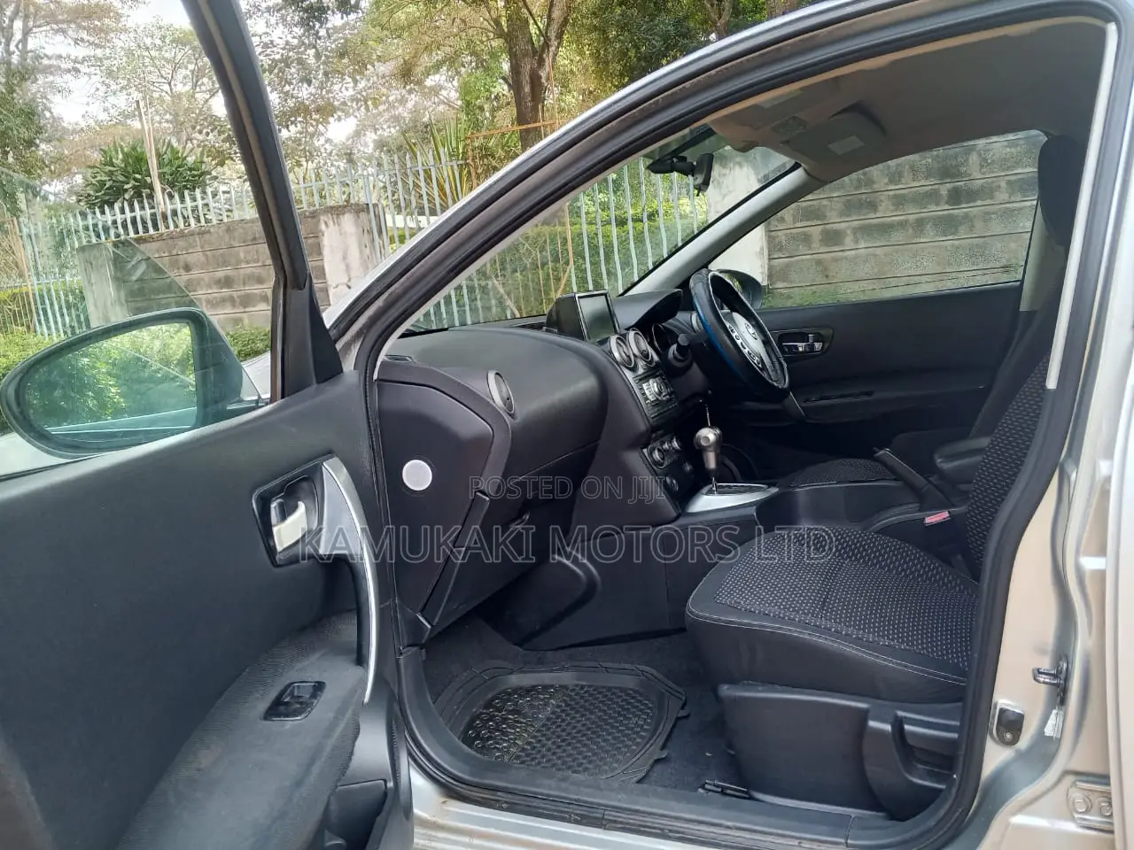 Nissan Dualis 2008 Gray
