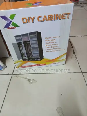 3 Column Plastic Wardrobe