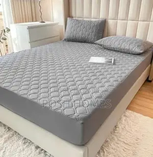 Grey Quality Waterproof Mattress Cover