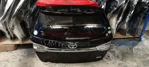 Top Notch Toyota Wish Boot in Good Condition