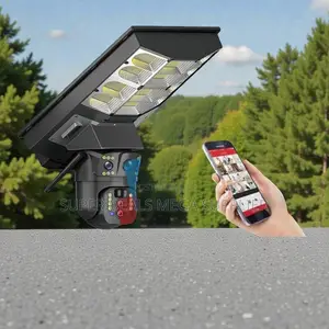 Two Way Communication 4g PTZ Rotating Camera Solar Street Light