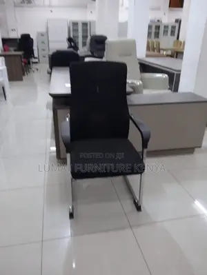 Comfortable Mesh Reception Chair