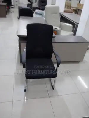 Comfortable Mesh Reception Chair
