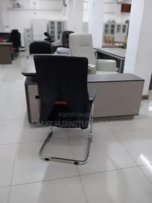 Comfortable Mesh Reception Chair
