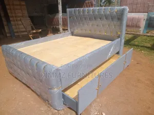 Chester Bed With an Underbed Drawer
