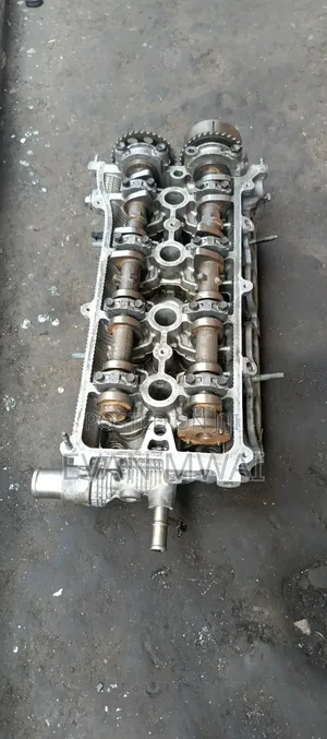 Cylinder Head 1az Engine Rav 4/Harrier/Vanguard