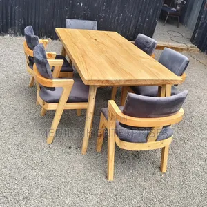 Rattan Edition 6-Seater Dinning Table Set