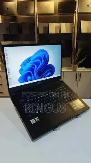 Laptop MSI GS63 Stealth 8RE 16GB Intel Core I7 SSD 1T