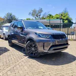 Land Rover Discovery HSE Diesel 4x4 2017 Gray