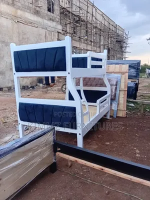 Blue and White Mocket Decker