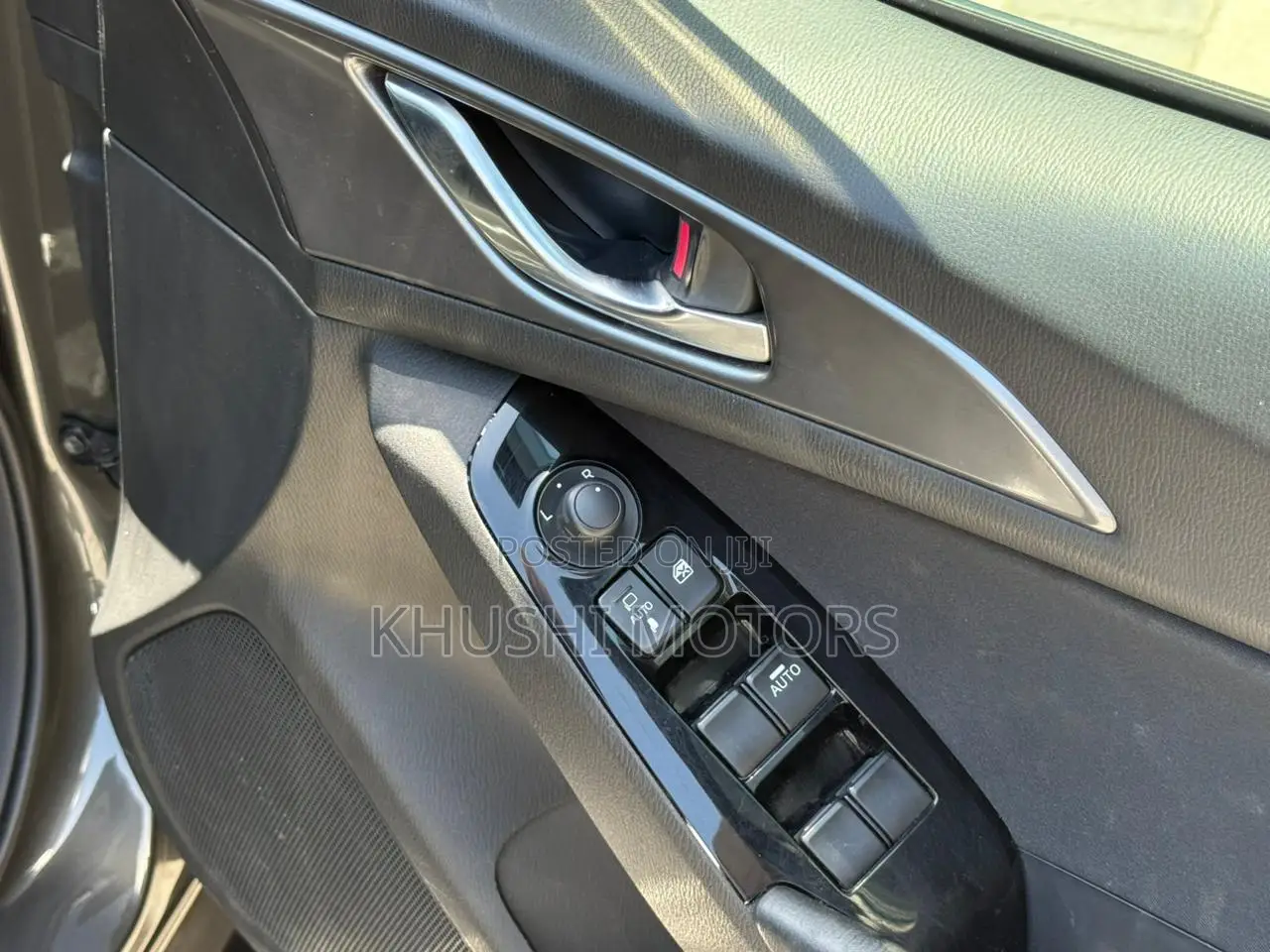 Mazda Axela 2018 Gray