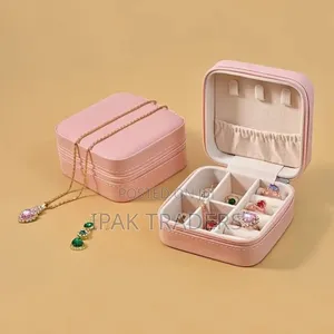 *Portable Jewelry Travel Case Organizer/ Portable