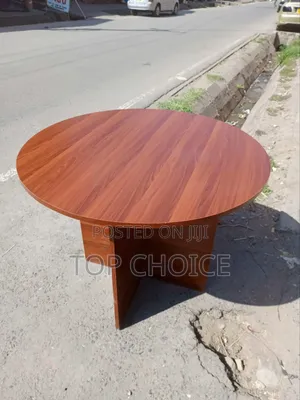 Round Boardroom Table