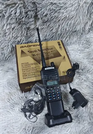 Baofeng Uv 82 Walkie-Talkie 8w 8-10km ( Pieces)Selectable Dual