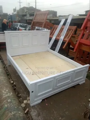 Recent Board Panel Beds on Special Offers 