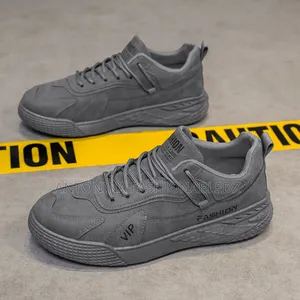 Men Sneakers Size 39-44