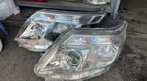 Toyota Noah Headlight