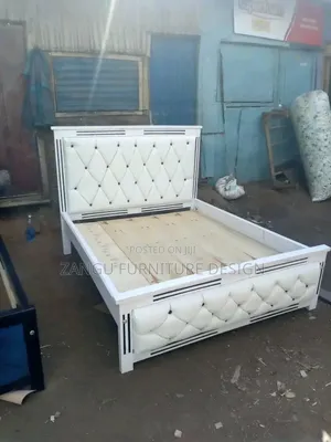 Present-Century Mocket Beds on Special Offers !!