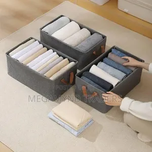 Foldable Clothes Storage Box / Clothes Organizer With Cover Lid