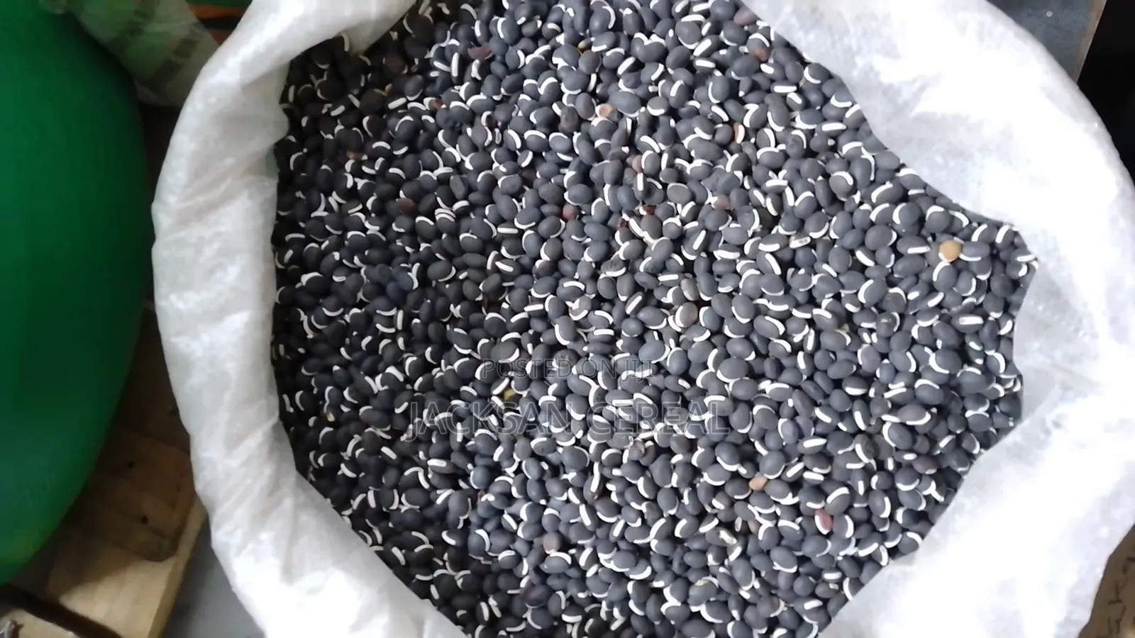 Njahi 1kg at 150