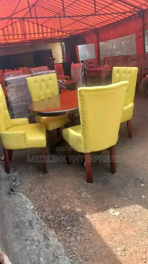 Upholstered 4-Seater Wooden Dinning Table