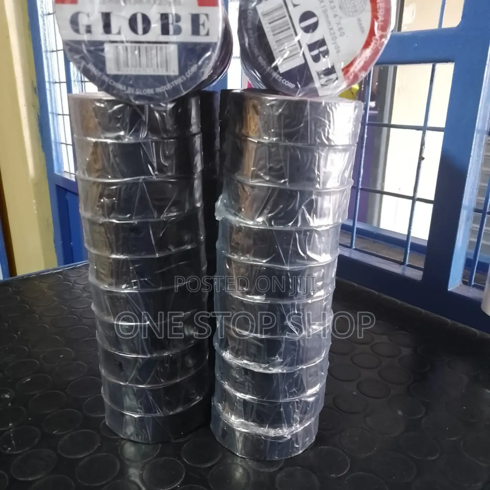 10pc Black Globe Mechanical Tape