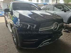 Mercedes-Benz GLE-Class GLE 400d 4MATIC 2021 Black