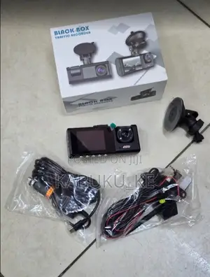 Back Box Traffic Recorder With 3 Lens .Front Inside and Rear Cameras