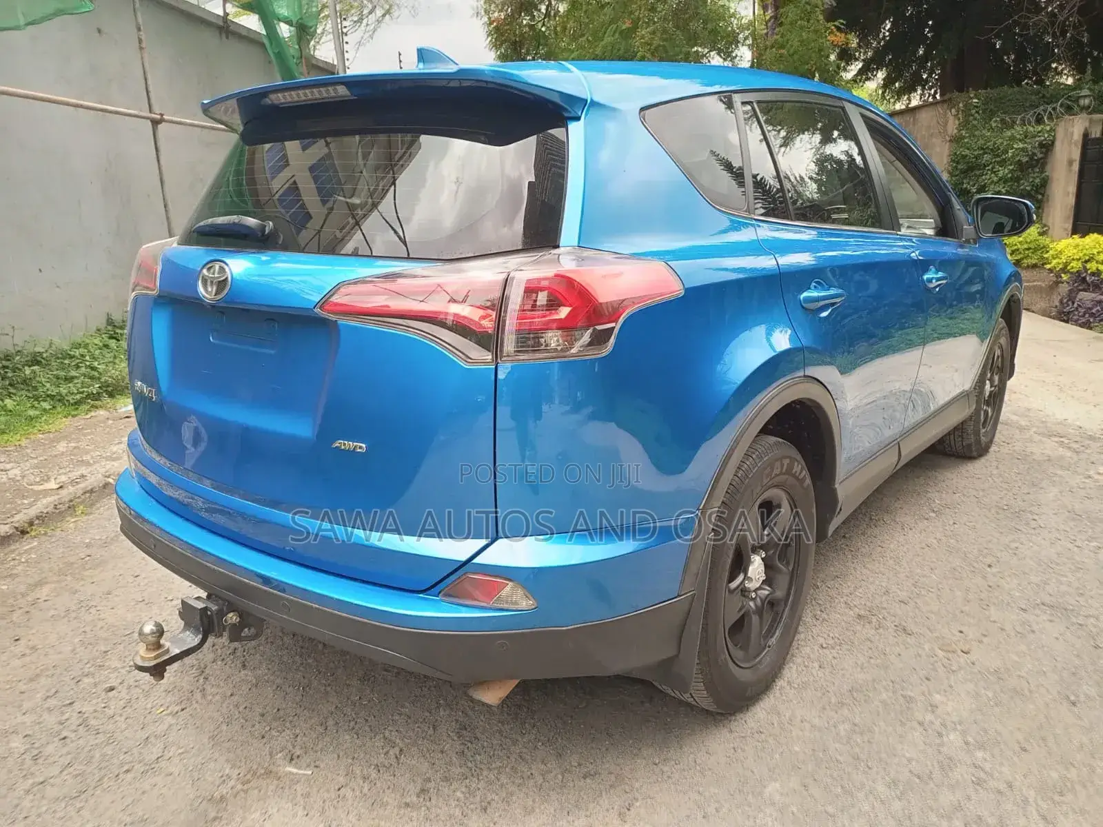 Toyota RAV4 2018 Blue