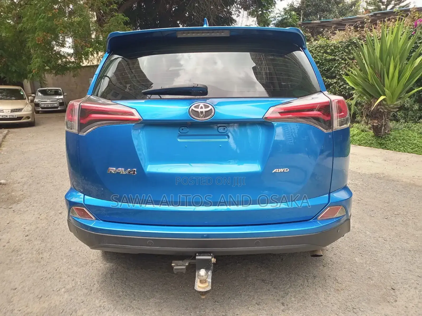 Toyota RAV4 2018 Blue