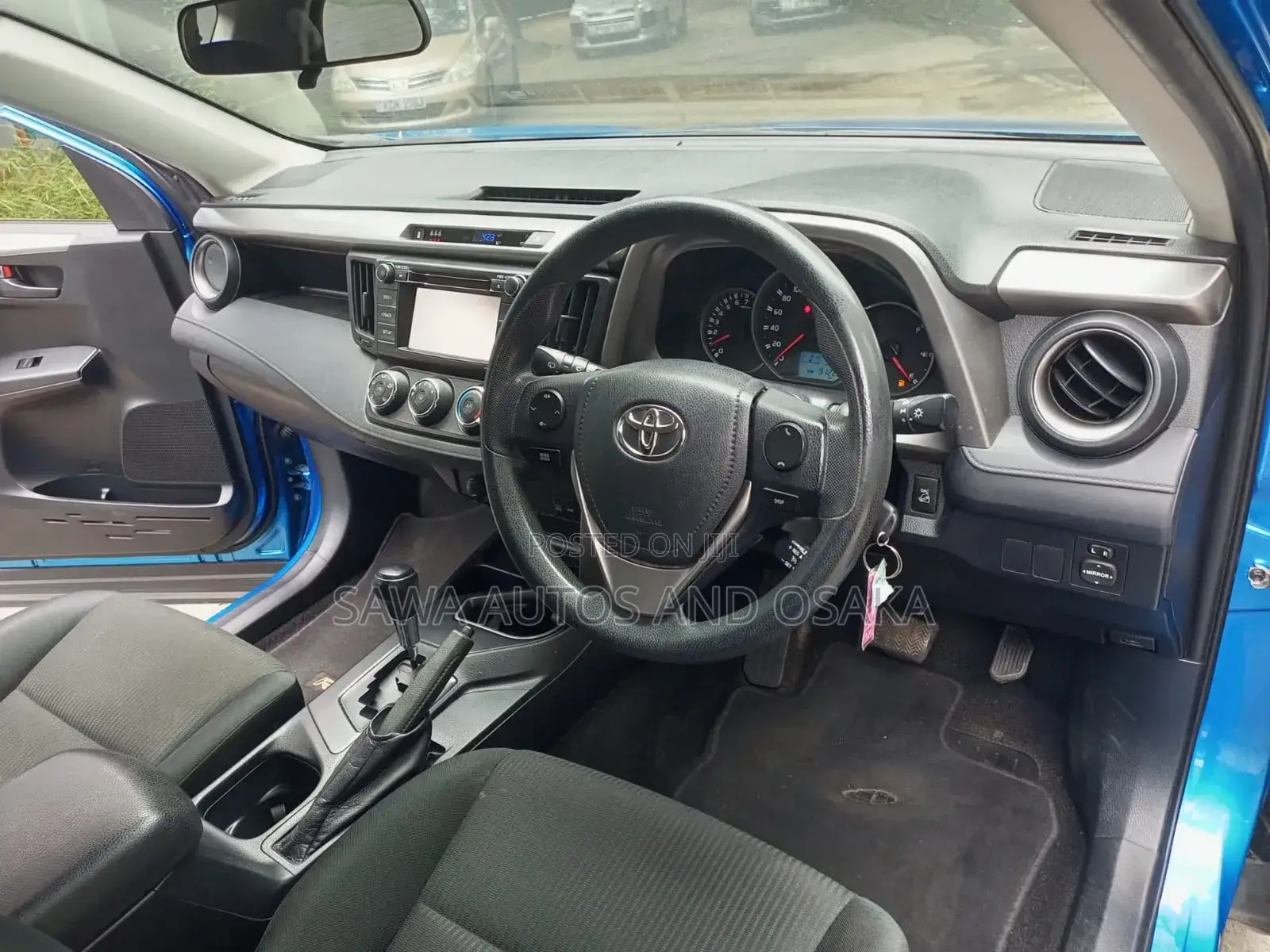 Toyota RAV4 2018 Blue
