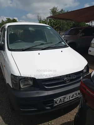 Toyota TownAce 2000 White