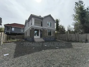 5bdrm Maisonette in Nkoroi, Ongata Rongai for sale