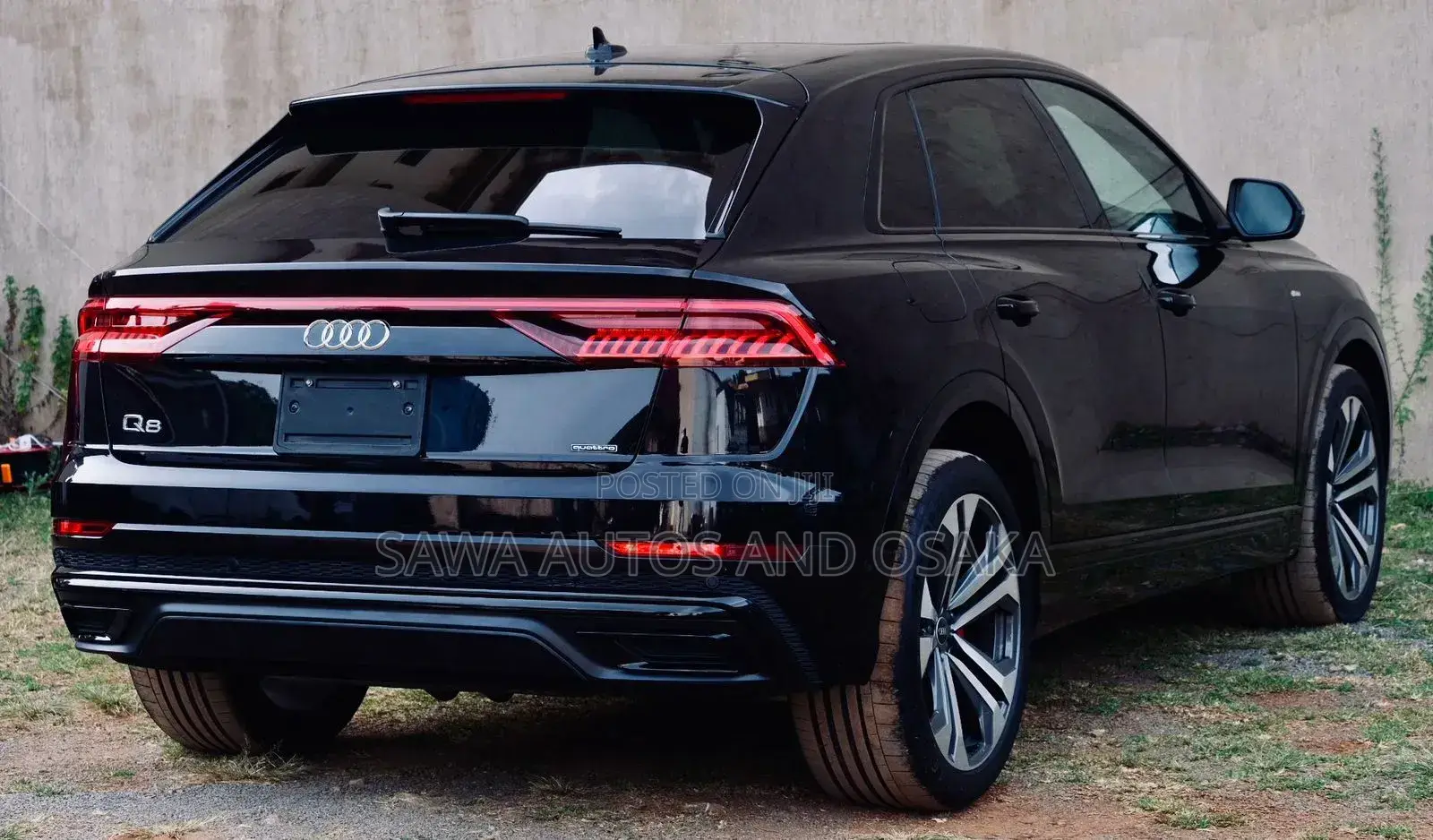 Audi Q8 2021 Black