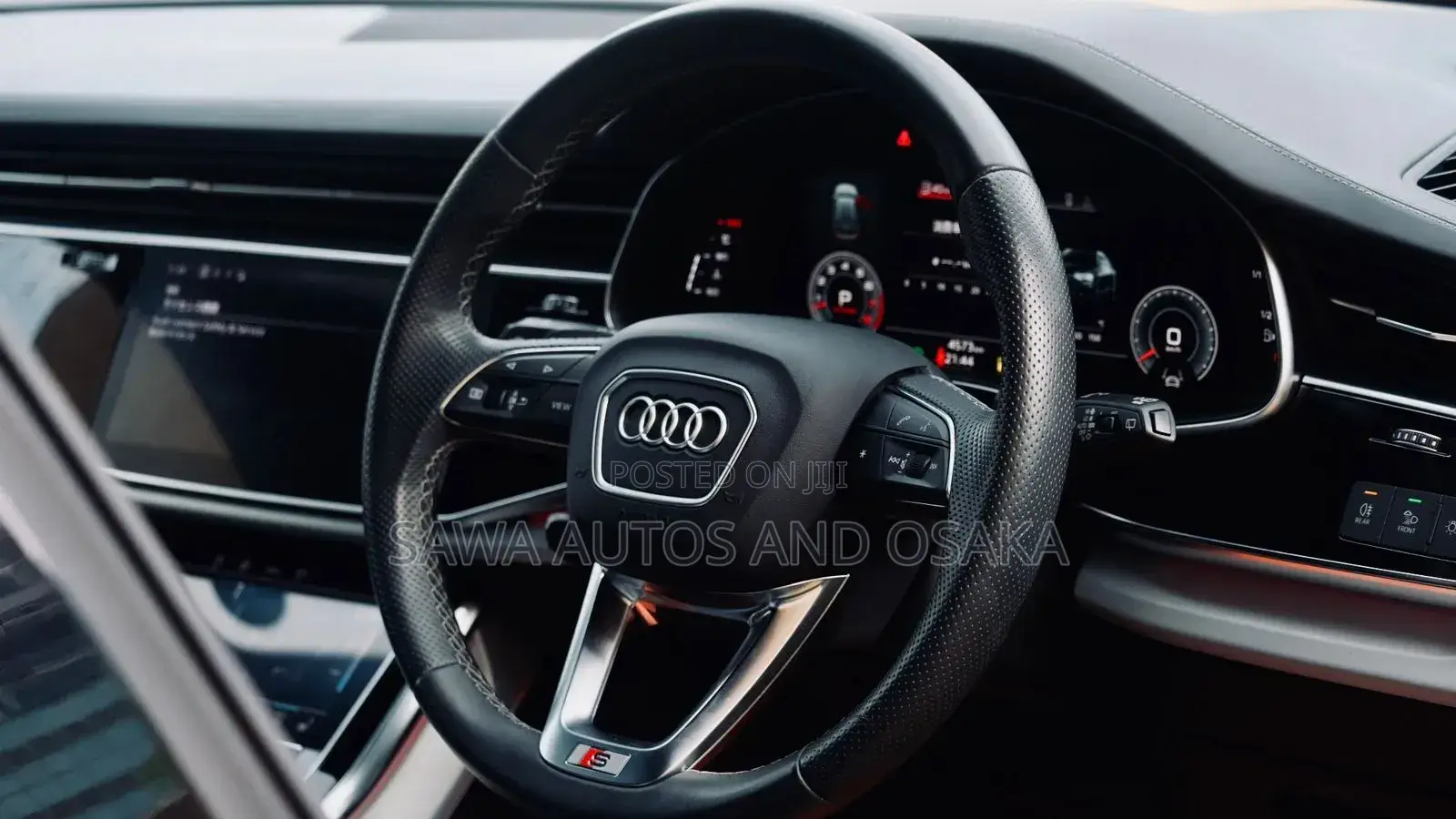 Audi Q8 2021 Black