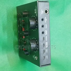 V8 Audio Mixer Sound Card With Voice Effects Eq Control