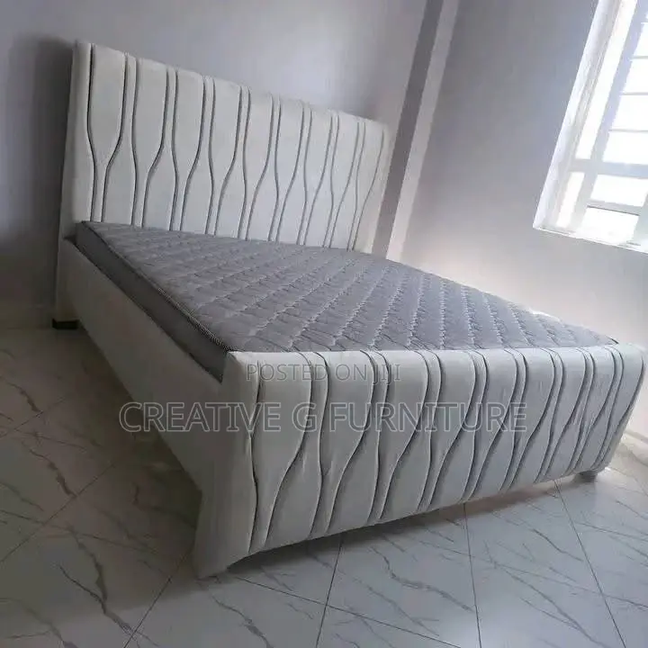 Diplomatic 5 by 6 Bed