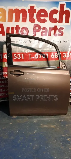 Ex Japan Toyota Noah Driver Door Available