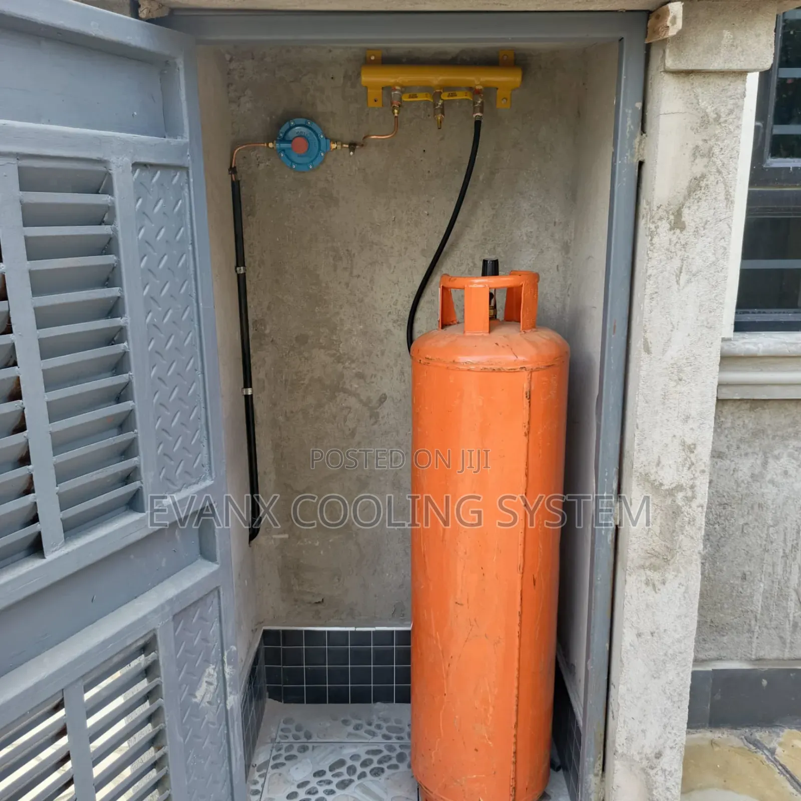 Gas Cabinet Installation