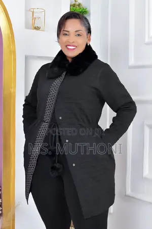 Elegant All-Season Knitted Coat Sweater With Removable Fur Collar