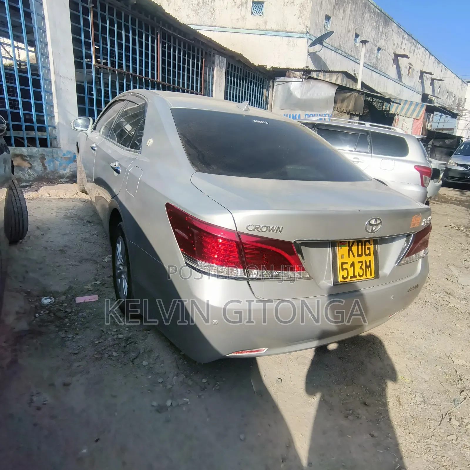Toyota Crown 2015 Silver