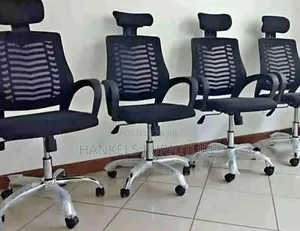 Ergonomic Office Chair With Headrest – Durable Adjustable