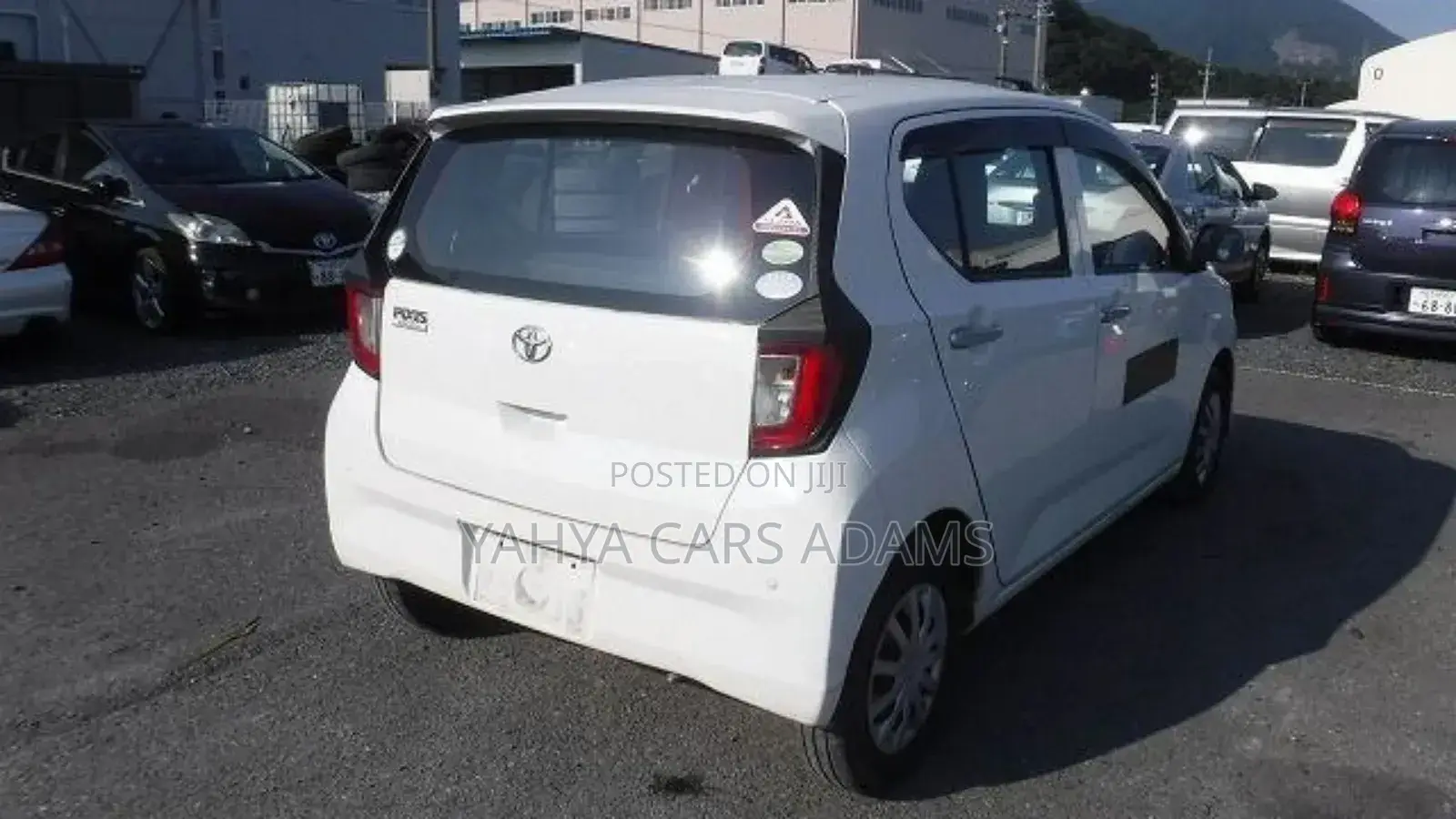 Toyota Pixis 2018 White