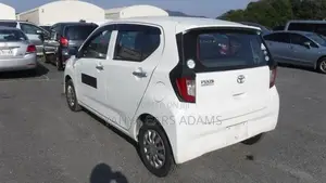 Toyota Pixis 2018 White