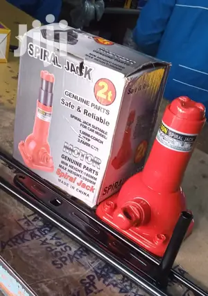2tonnes Spiral Jack, Free Delivery Within Nairobi Town